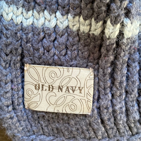 Old Navy Scarf - Picture 4 of 4